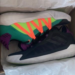 Dame 6 "Purple Tongue"